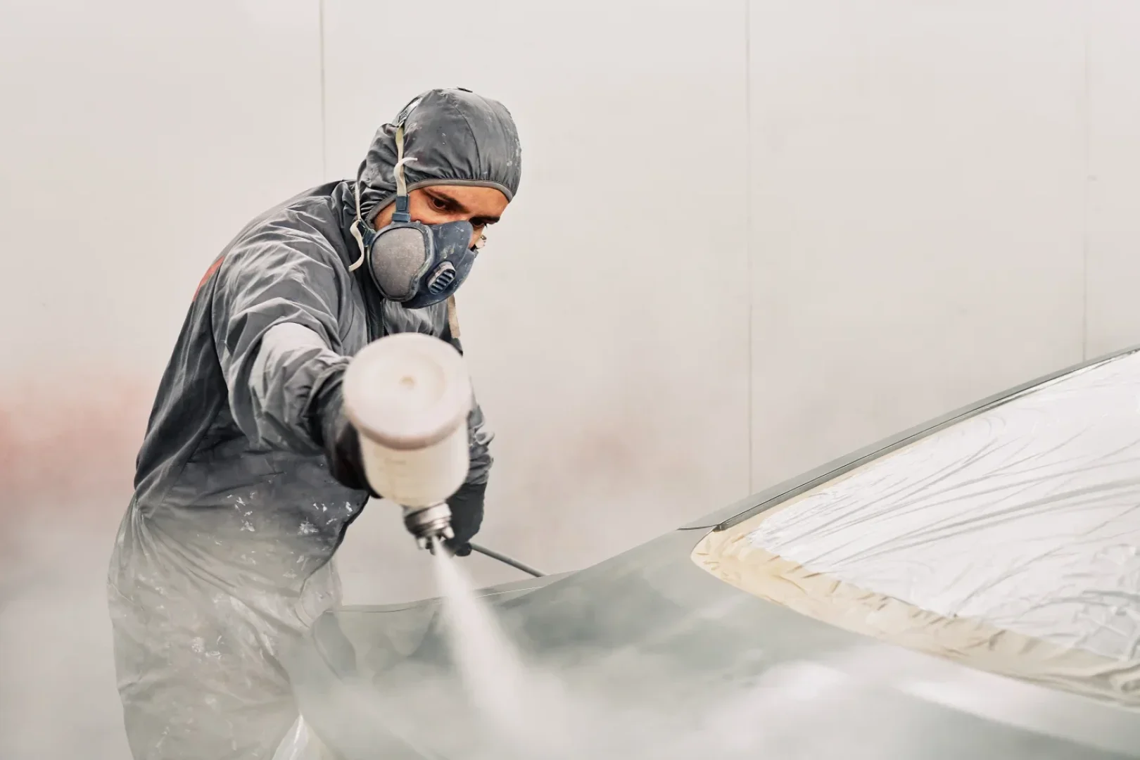 Akustik İzolasyon Uygulamaları Endüstriyel Tesislerde Nasıl Fayda Sağlar?