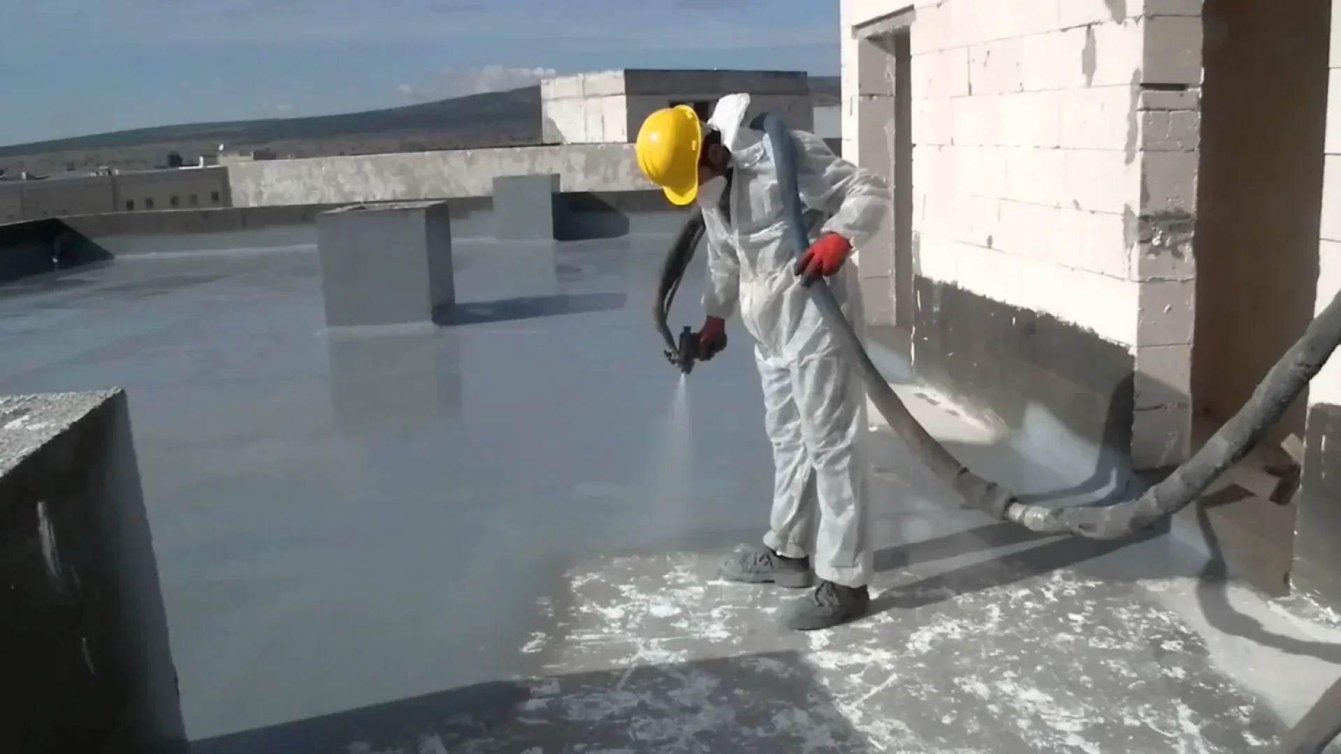 Çatı Yalıtımında Maliyet Analizi ve Fiyatlandırma: Değer Katan Yatırım Olarak Maliyet Değerlendirmesi